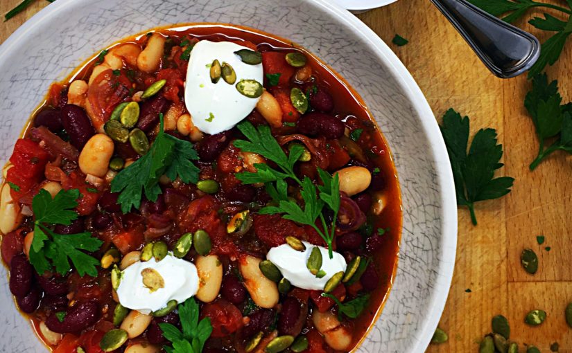 Spicy Tomato & Bean Vegetarian Chili